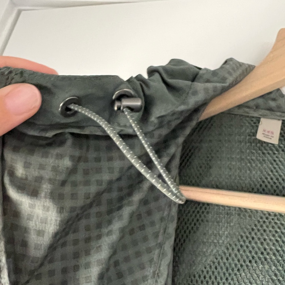 Athleta Windbreaker/Rain Jacket - image 3